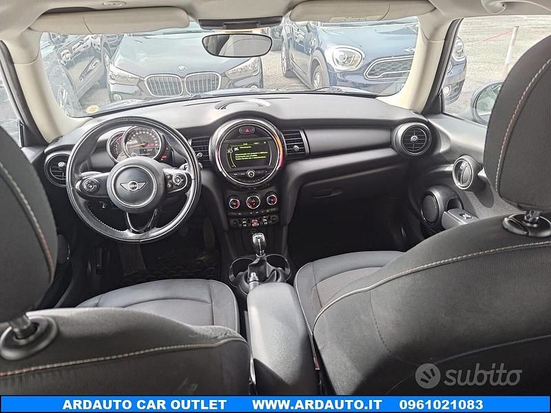 Usata Mini One D Hype 95 CV (69 kW) 2017 Blu Utilitaria