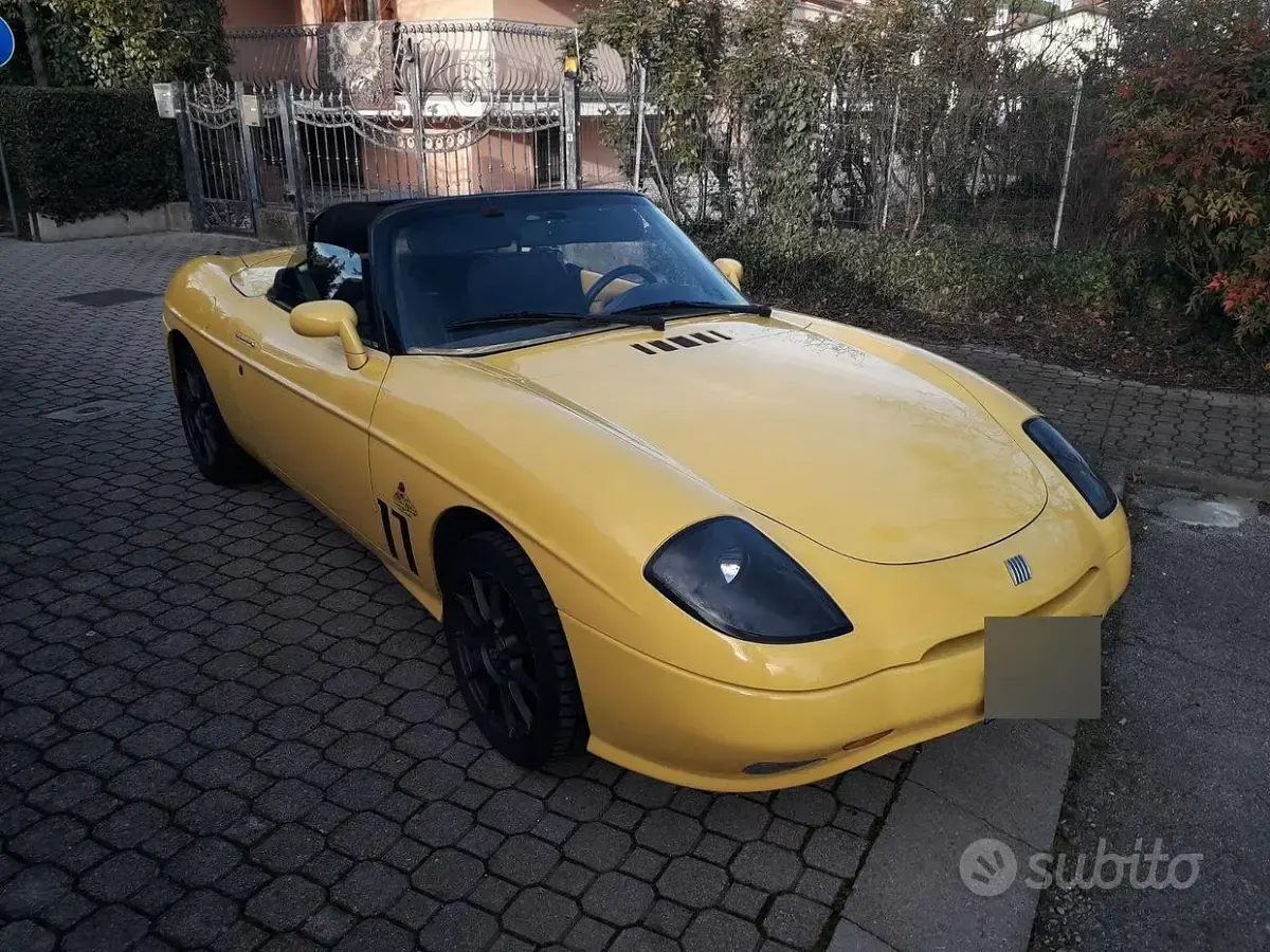 Usata Fiat Barchetta 131 CV (96 kW) 1997 Giallo Cabrio