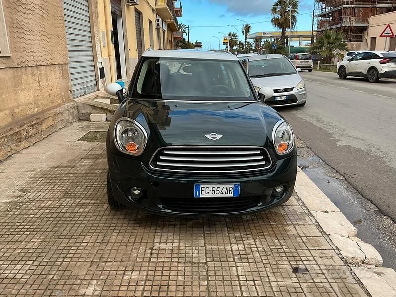 Verde Usata 2011 Mini Cooper Countryman SUV | 6900 € (Super prezzo) - Immagine 1/4