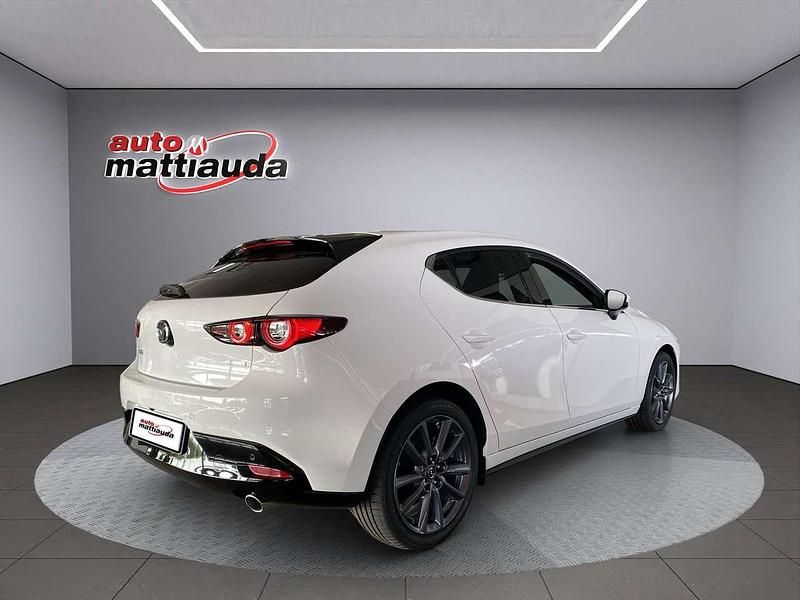 Nuova Mazda 3 Prime-Line 140 CV (102 kW) 2026 Arctic white Berlina