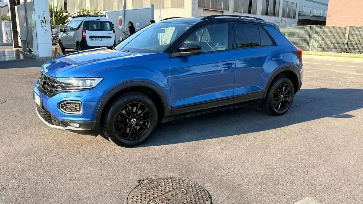Usata VW T-Roc Sportline 150 CV (110 kW) 2021 SUV