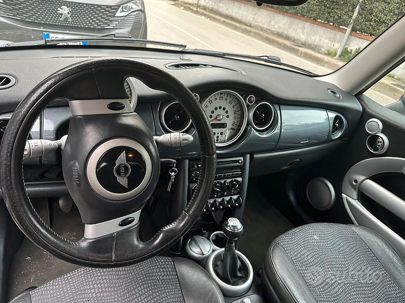 Usata Mini ONE 2001 Utilitaria