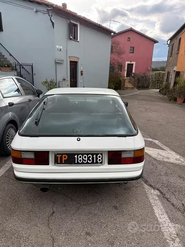 Usata Porsche 924 125 CV (91 kW) 1970 Bianco Coupé