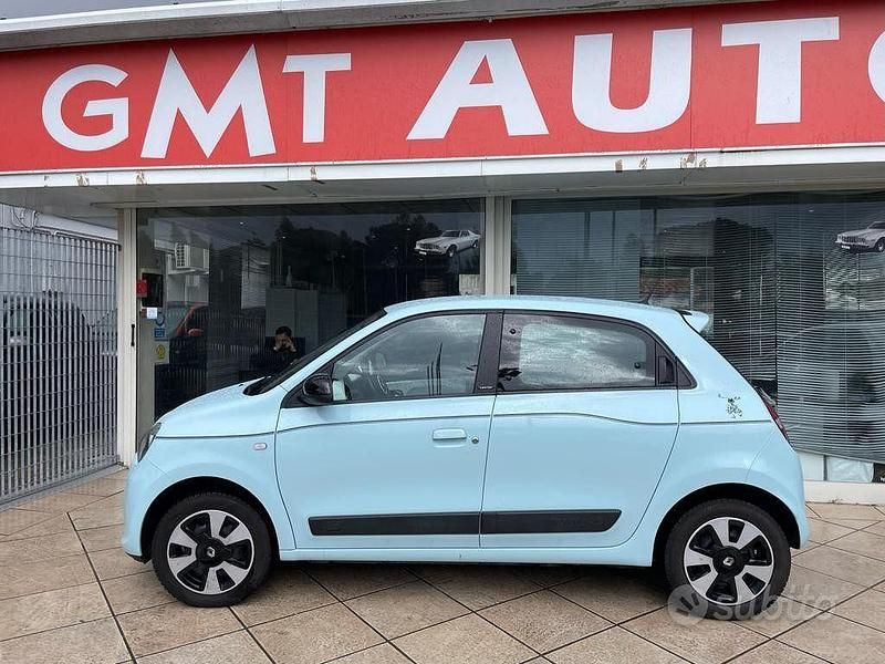 Usata Renault Twingo LIMITED 69 CV (50 kW) 2018 Azzurro Utilitaria