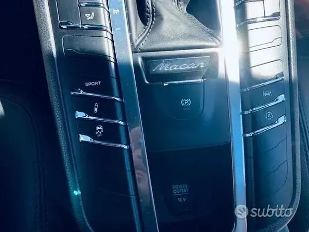 Usata Porsche Macan 252 CV (185 kW) 2018 Bianco SUV
