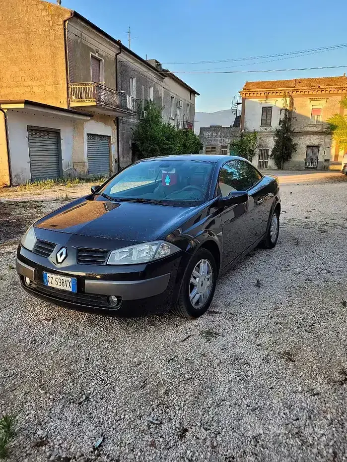Usata Renault Mégane Cabriolet 130 CV (95 kW) 2006 Nero Cabrio