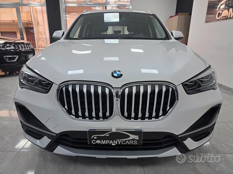 Käytetty BMW X1 xLine 150 HP (110 kW) 2020 Valkoinen Katumaasturi