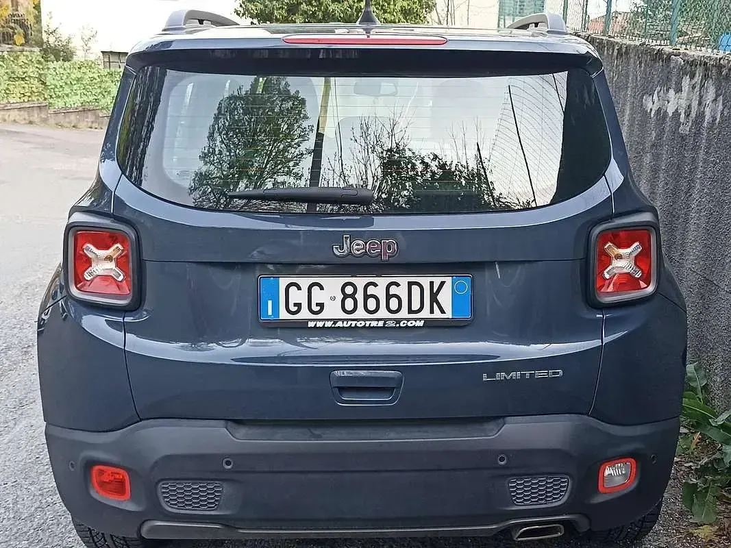 Usata Jeep Renegade Limited 120 CV (88 kW) 2021 Blu/azzurro SUV