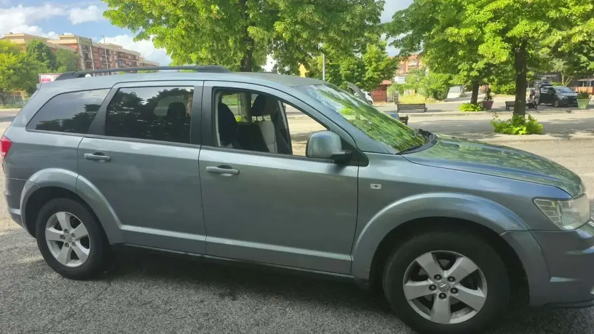 Usata Dodge Journey SXT 140 CV (102 kW) 2008 SUV