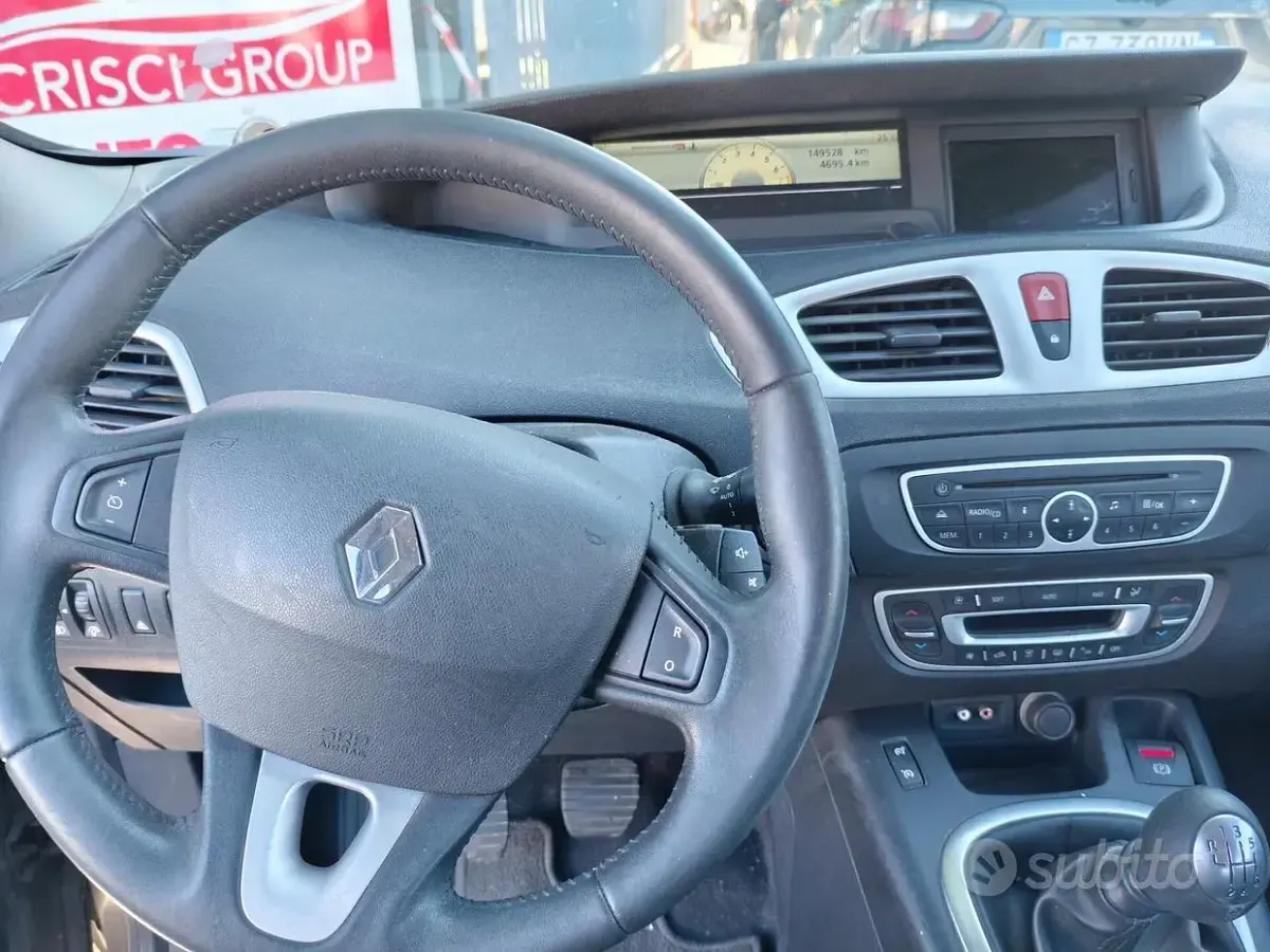 Usata Renault Scenic E-Tech 130 CV (95 kW) 2011 Nero Monovolume