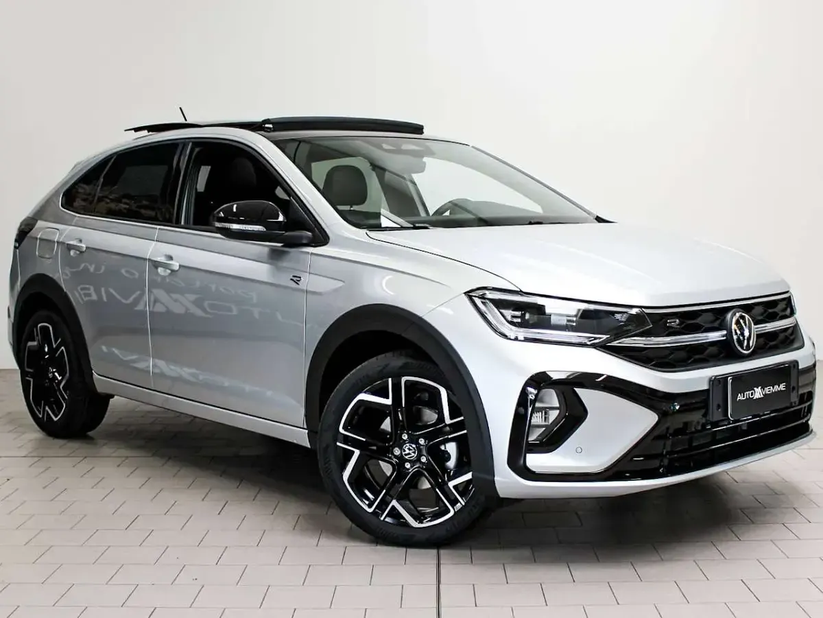 Nuova VW Taigo R-line Plus 116 CV (85 kW) 2026 Argento SUV