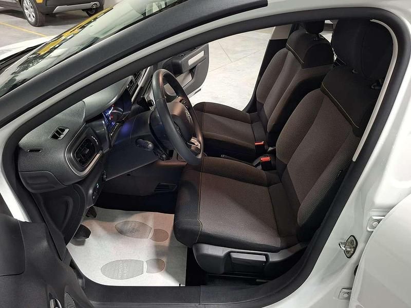 Usata Citroën C3 Feel 102 CV (75 kW) 2024 Bianco Utilitaria