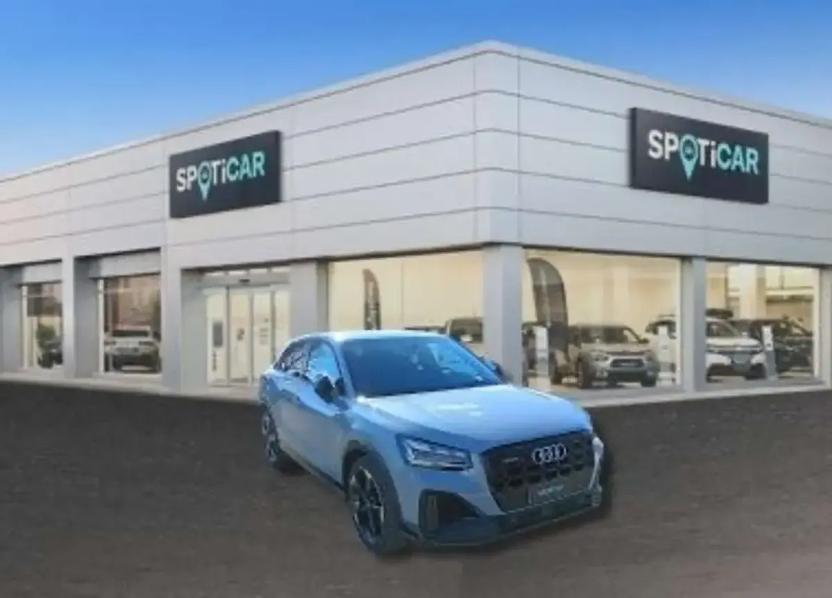 Usata Audi SQ2 Sport 300 CV (220 kW) 2021 Grigio amazonite SUV