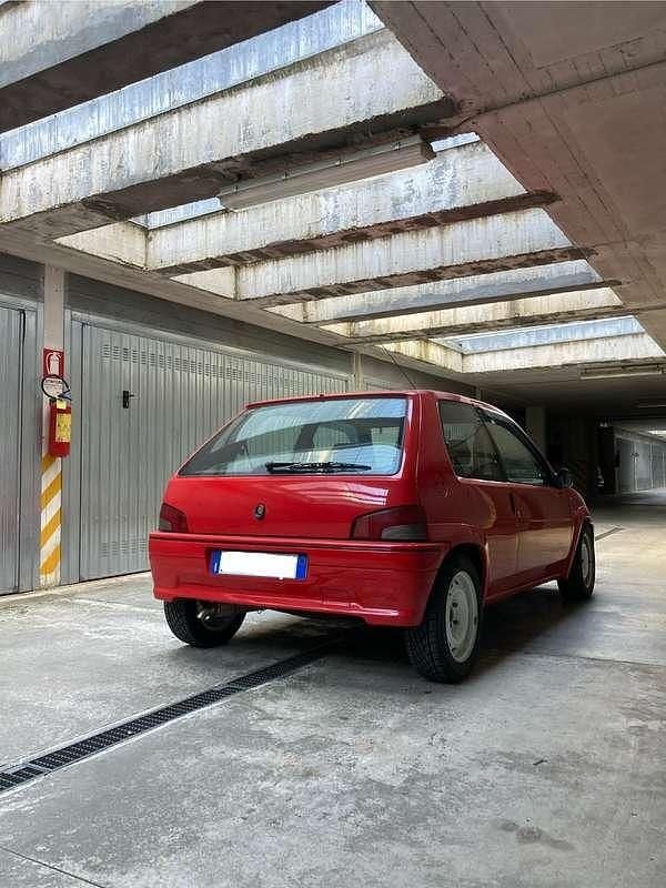Usata Peugeot 106 98 CV (72 kW) 1994 Rosso Utilitaria