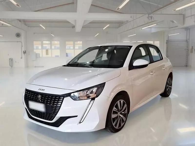 Usata 2020 Peugeot 208 Active Utilitaria | 11.900 € (Buon prezzo) - Immagine 1/4