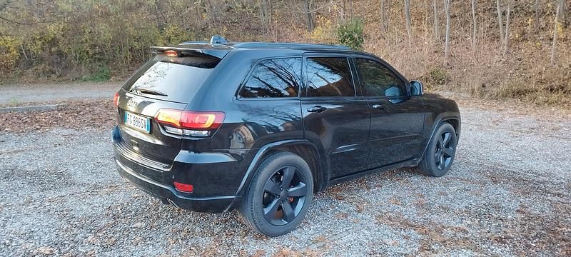 Usata Jeep Cherokee 140 CV (102 kW) 2013 Nero SUV