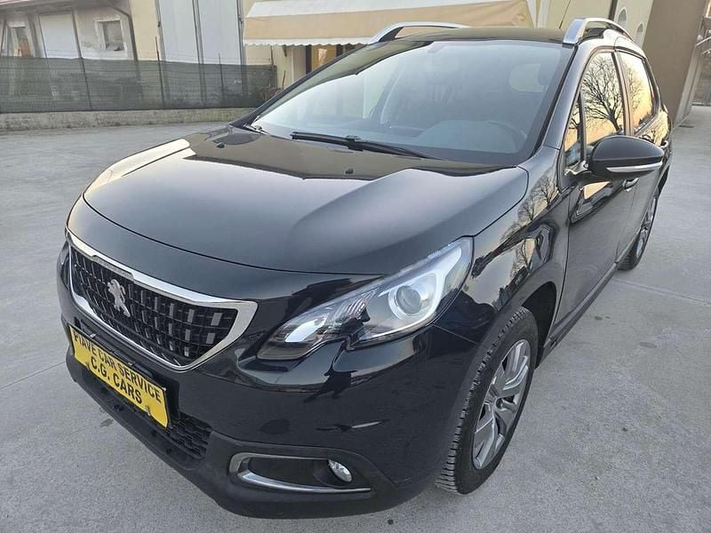 Usata Peugeot 2008 Access 75 CV (55 kW) 2017 Grigio SUV
