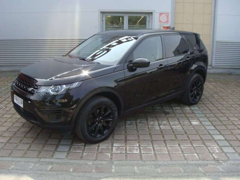 Nero Usata 2019 Land Rover Discovery Sport Black Edition SUV | 24.000 € (Buon prezzo) - Immagine 1/4