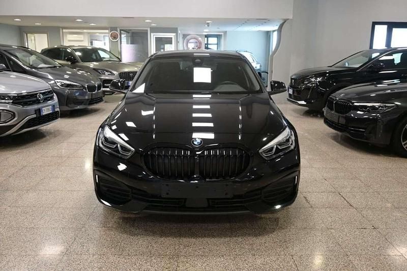 Usata BMW 116 Advantage 116 CV (85 kW) 2022 Nero Utilitaria