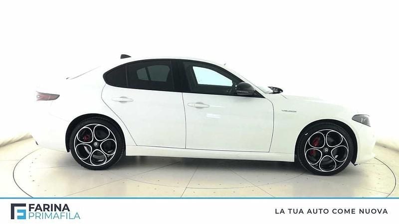Nuova Alfa Romeo Giulia Veloce 211 CV (155 kW) 2025 Bianco Berlina
