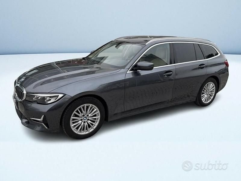 Grigio metallizzato Usata 2020 BMW 320 Luxury Line Station wagon | 26.200 € (Ottimo prezzo) - Immagine 1/3