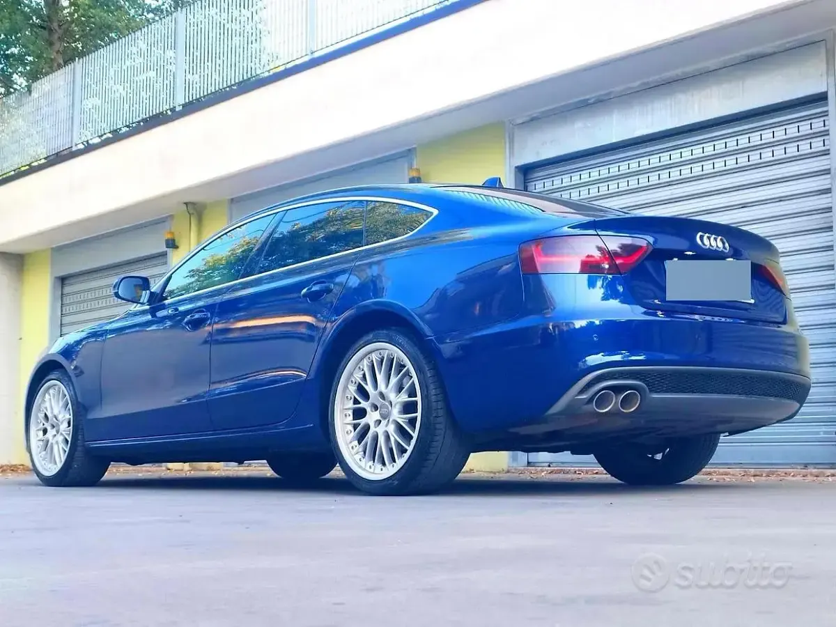 Usata Audi A5 S-Line 177 CV (130 kW) 2012 Blu Coupé