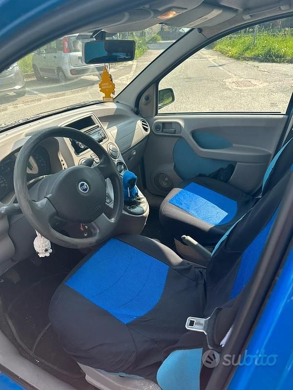 Usata Fiat Panda 2005 Blu Utilitaria