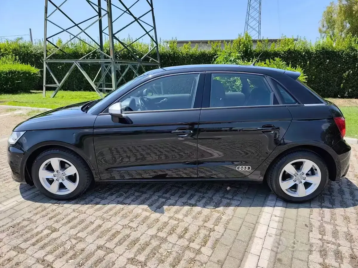 Usata Audi A1 90 CV (66 kW) 2018 Nero Berlina