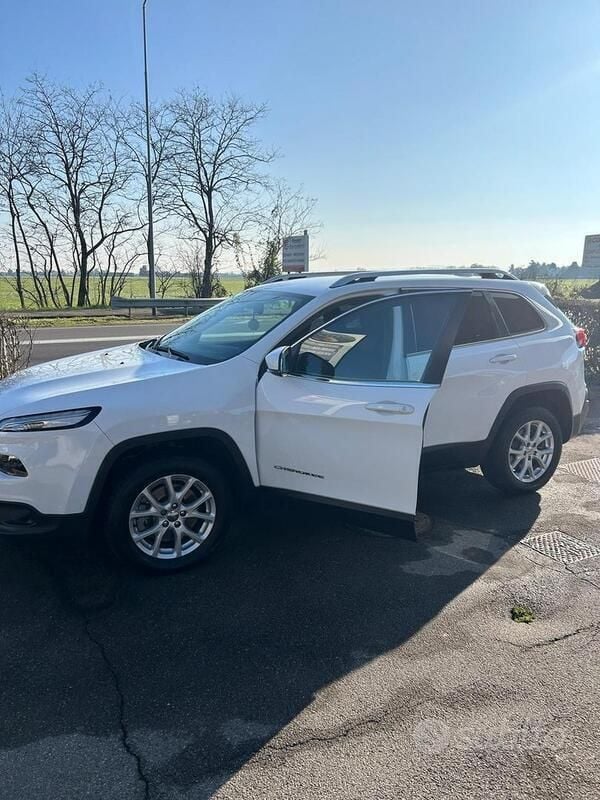 Usata Jeep Cherokee 170 CV (125 kW) 2014 Bianco SUV