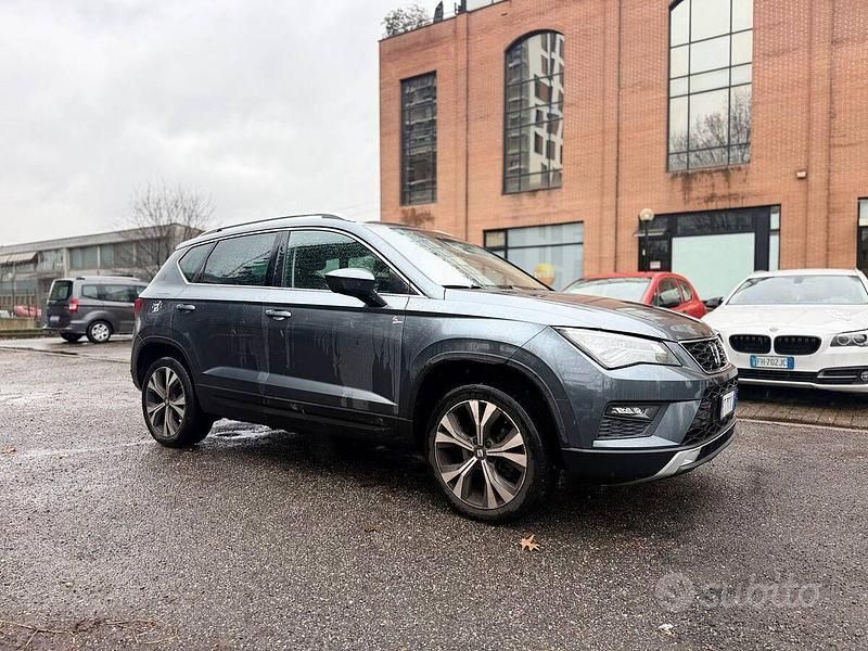 Usata Seat Ateca Business 116 CV (85 kW) 2018 Grigio SUV