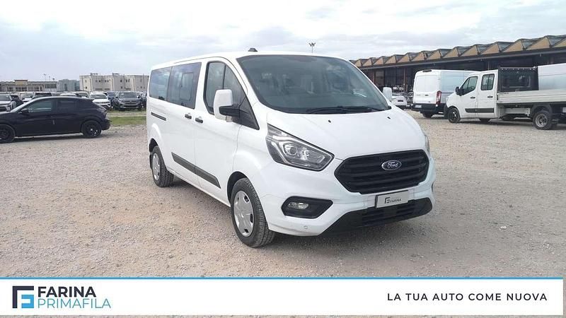 Usata Ford Transit Custom Trend 131 CV (96 kW) 2022 Bianco Station wagon