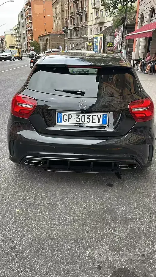 Usata Mercedes A250 218 CV (160 kW) 2023 Nero Berlina
