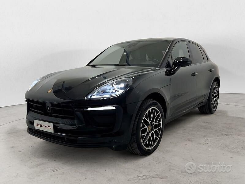Usata Porsche Macan 265 CV (194 kW) 2021 Nero pastello SUV
