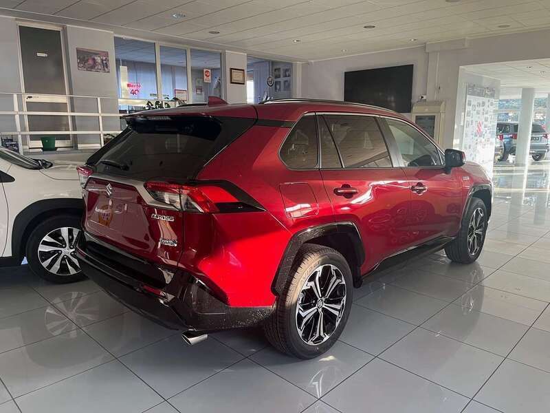Usata Suzuki Across 306 CV (225 kW) 2024 Rosso SUV