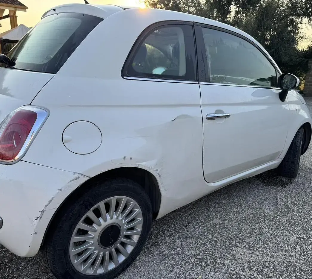 Usata Fiat 500 69 CV (50 kW) 2011 Bianco Berlina