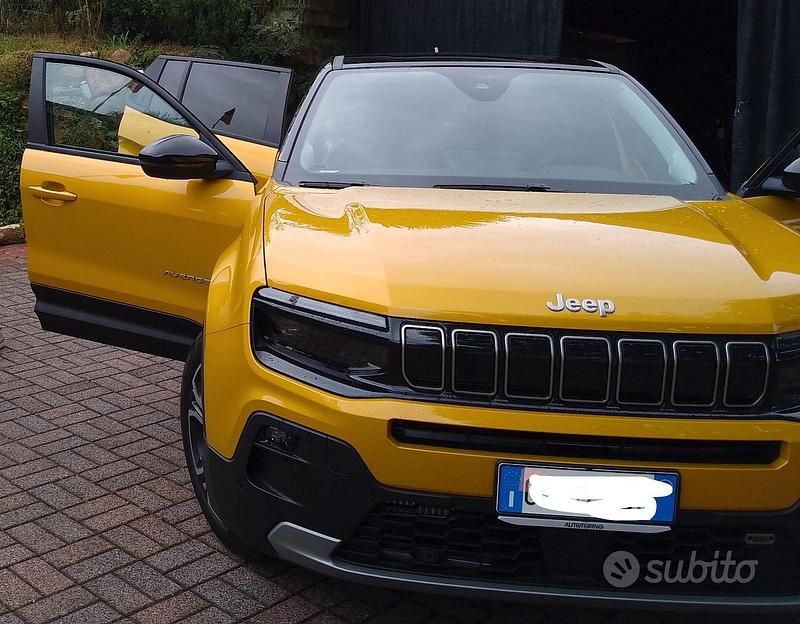 Usata Jeep Avenger 101 CV (74 kW) 2023 SUV