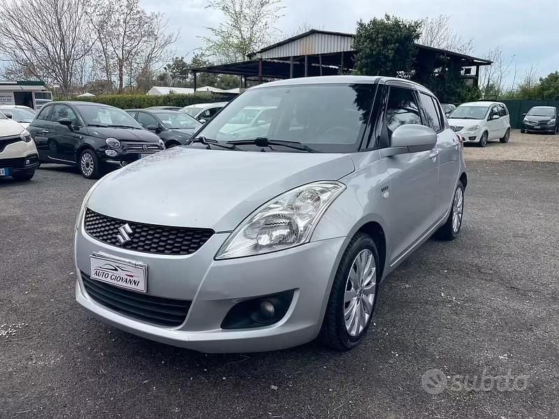 Usata Suzuki Swift 75 CV (55 kW) 2013 Grigio Utilitaria