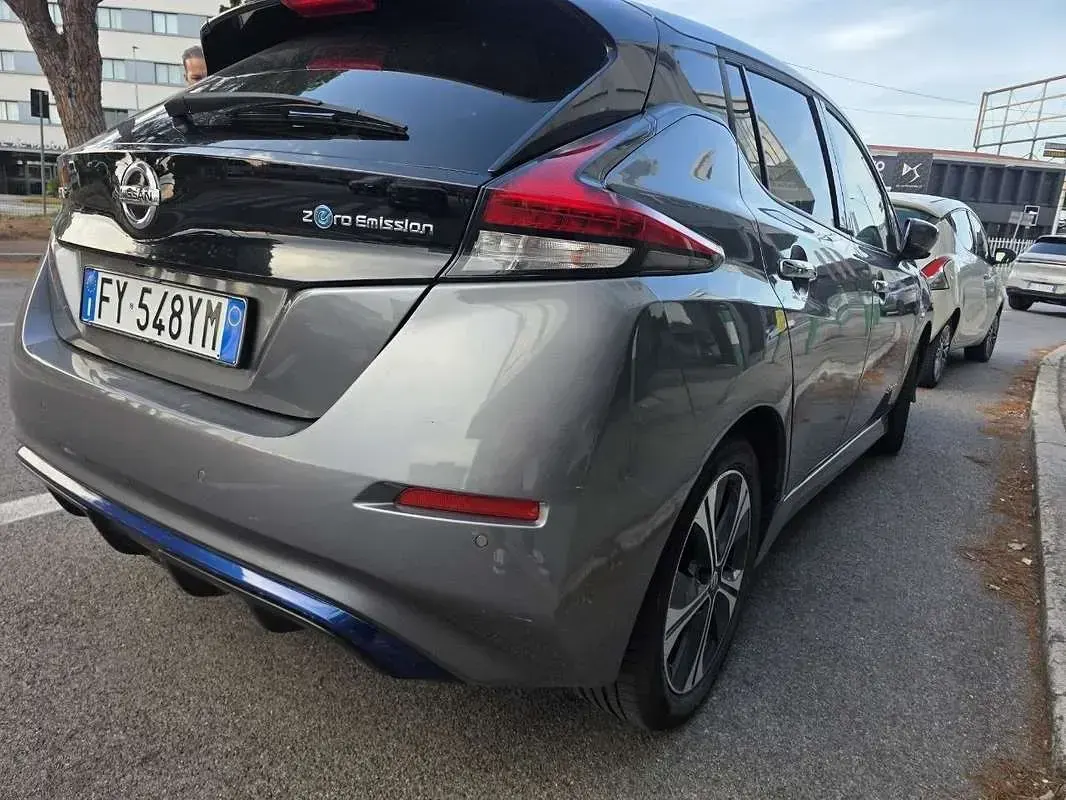 Usata Nissan Leaf 110 kW (150 CV) 2019 Utilitaria