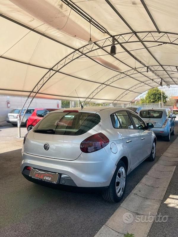 Usata Fiat Bravo 120 CV (88 kW) 2007 Utilitaria