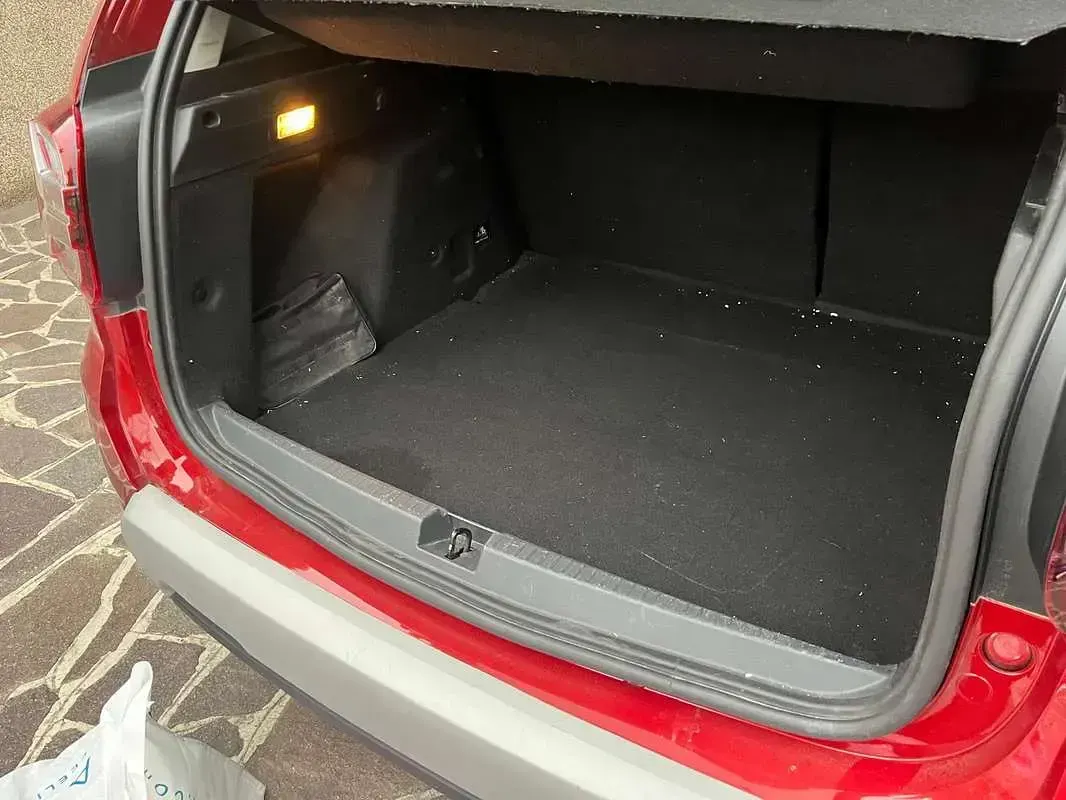 Usata Dacia Duster Journey 101 CV (74 kW) 2022 Rosso SUV