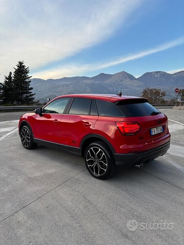 Usata Audi Q2 Sport 115 CV (84 kW) 2017 Rosso SUV
