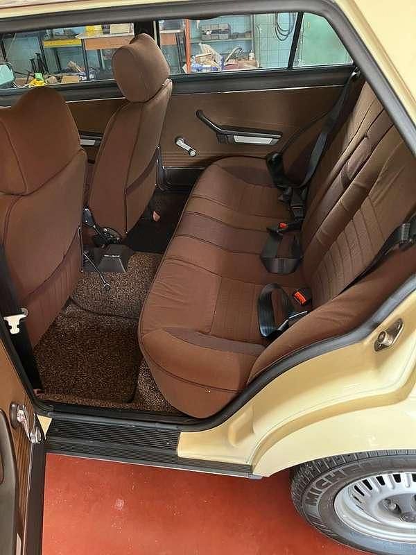 Usata Alfa Romeo Giulietta 109 CV (80 kW) 1980 Berlina