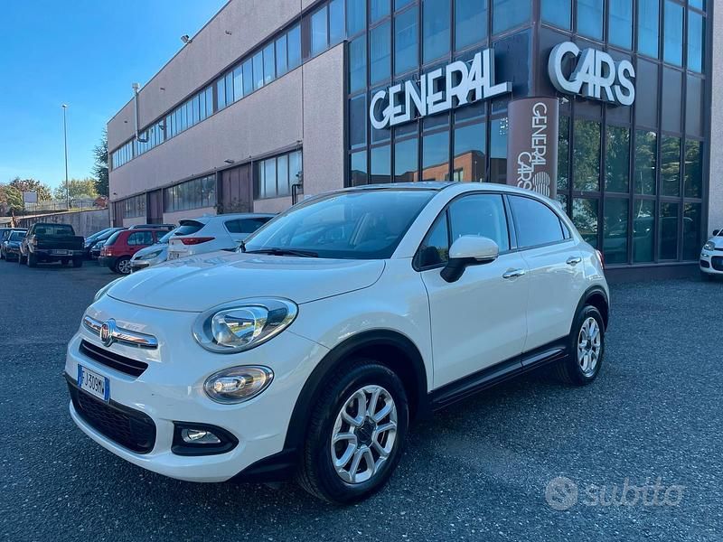 Usata Fiat 500X Pop Star 120 CV (88 kW) 2017 Bianco SUV