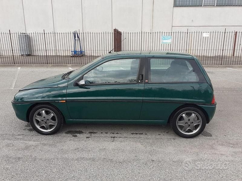 Usata Lancia Ypsilon 1999 Utilitaria