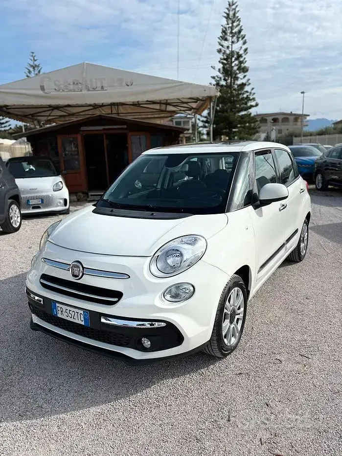 Usata Fiat 500L Lounge 120 CV (88 kW) 2018 Bianco Monovolume