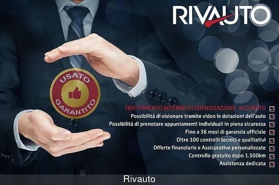 Nuova Toyota Prius Lounge+ 223 CV (164 kW) 2025 Giallo Berlina