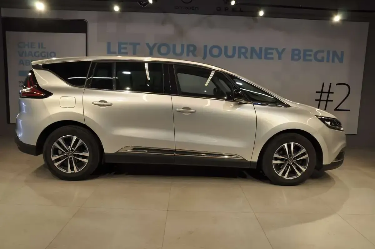 Usata Renault Espace Intens 160 CV (117 kW) 2018 Grigio Monovolume