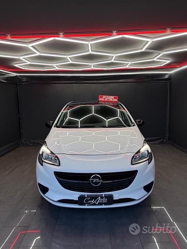 Usata Opel Corsa Edition 69 CV (50 kW) 2017 Bianco Utilitaria