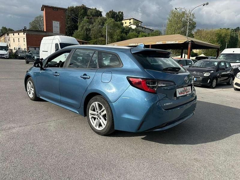 Usata Toyota Corolla Active 98 CV (72 kW) 2021 Blu/azzurro Station wagon