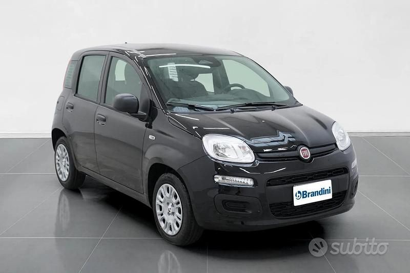Nuova Fiat Panda Pop 65 CV (47 kW) 2025 Nero cinema pastello Utilitaria
